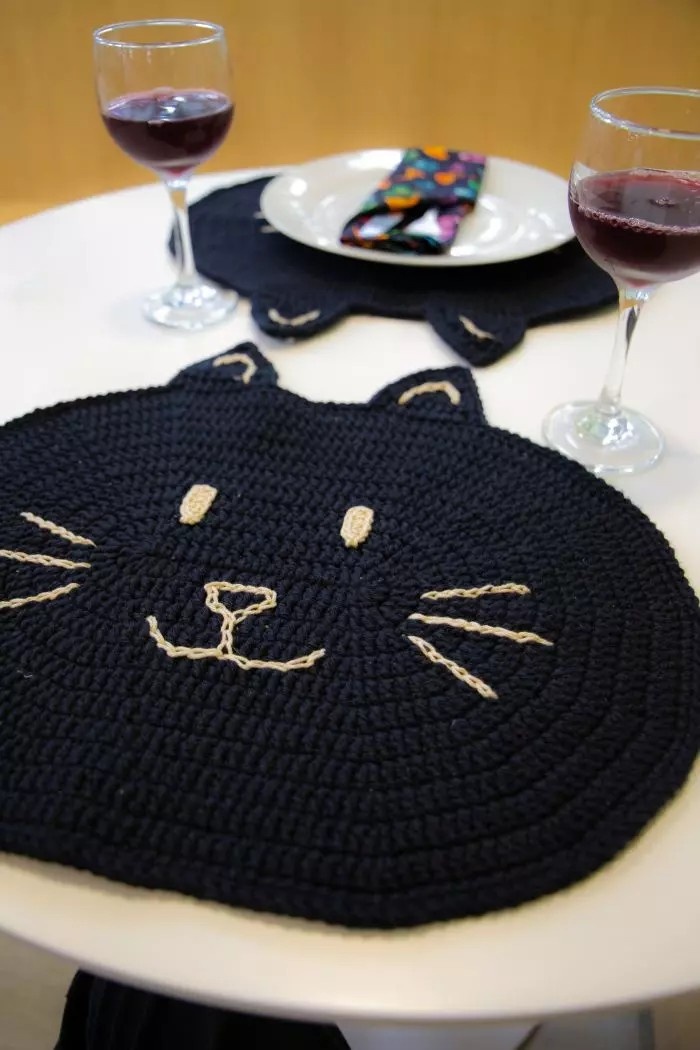 How to Crochet the Black Cat Dinner Placemat: Oval Foundation, Kitty Ears & Whiskers Embroidery - Gothic & Dark Academia Overlay Mosaic Crochet Guide & Tutorial Chart