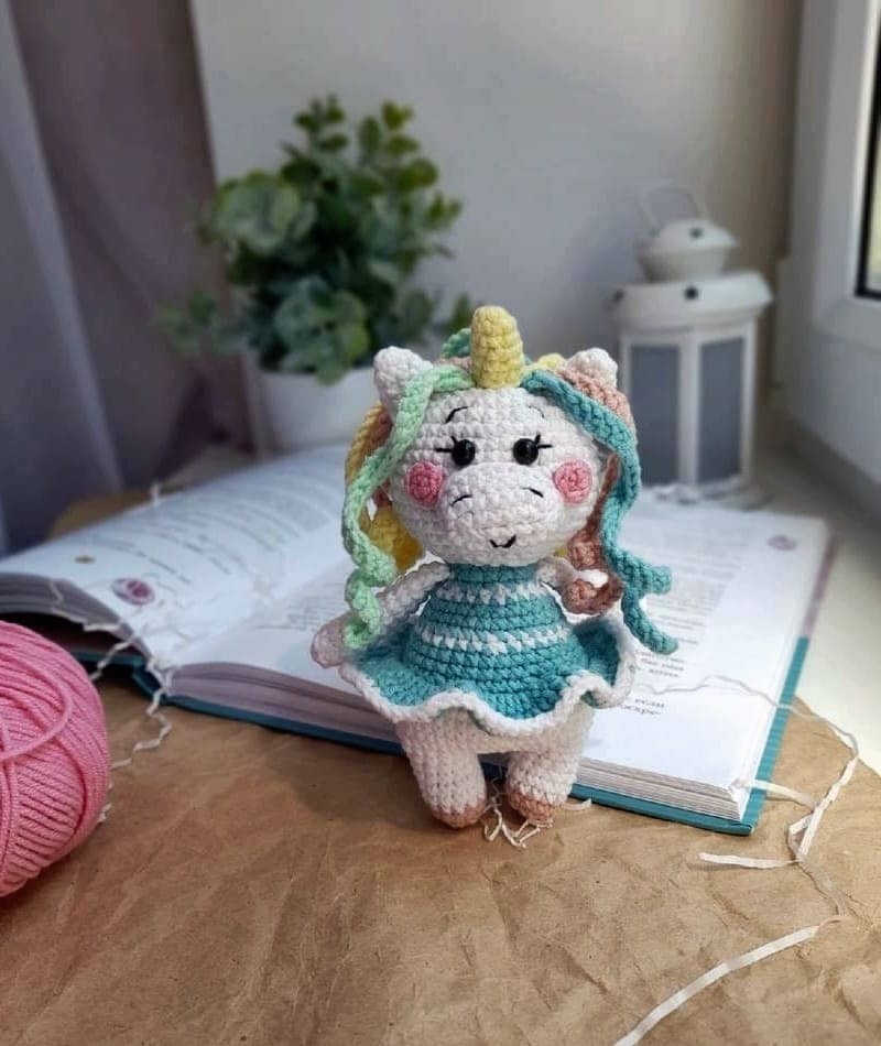 How to Crochet a Cute Magic Unicorn (Step-by-Step Amigurumi Guide)